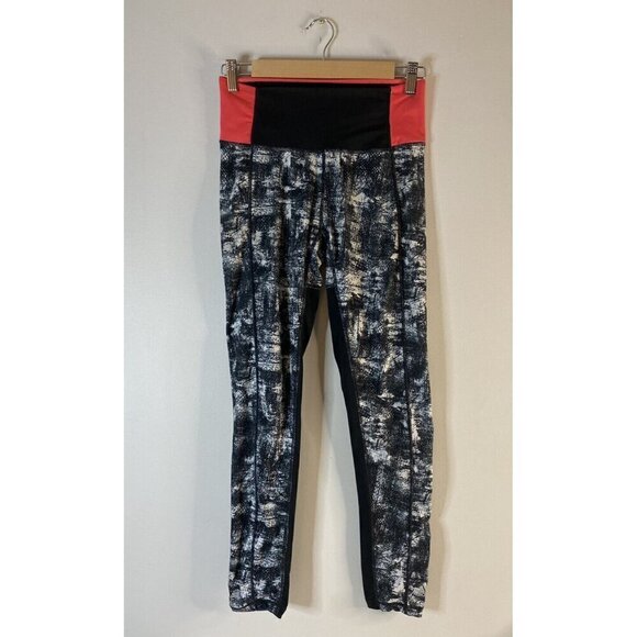 Adidas ClimaLite Active Capri Leggings Black White Pink Stripes Size Small - Picture 4 of 10